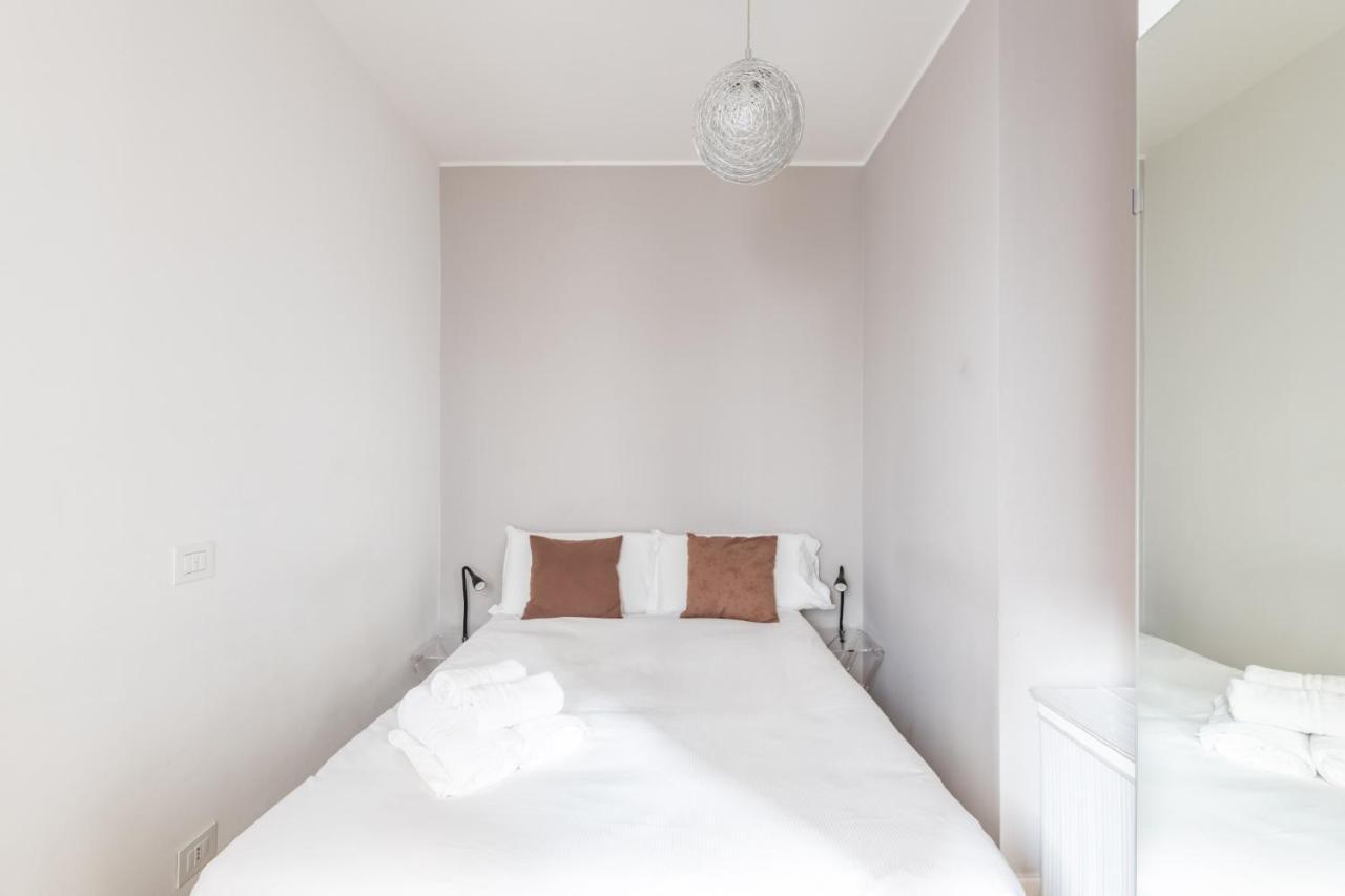 Easylife - Sofisticato Monolocale Con Terrazzino Nel Cuore Di Porta Venezia Milano Exteriör bild